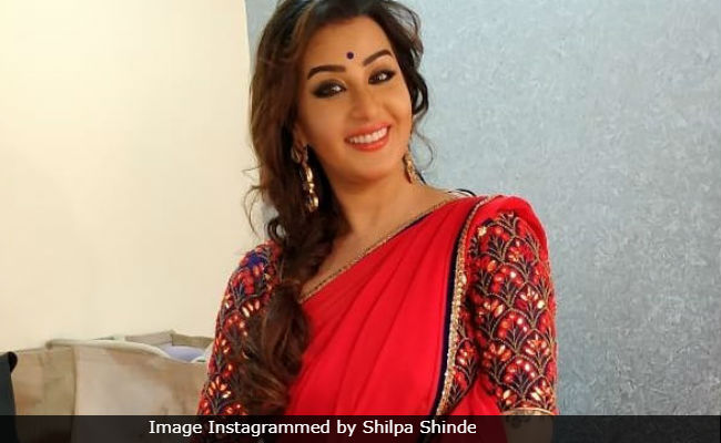 <i>Bigg Boss 12</i>: Shilpa Shinde Rebuked By The Internet For Saying Sreesanth Is Above Washing Dishes